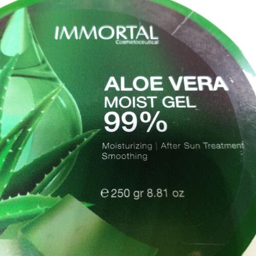 INILAH 8 MANFAAT ALOE VERA UNTUK WAJAH 6 aloe vera moist gel Immortal