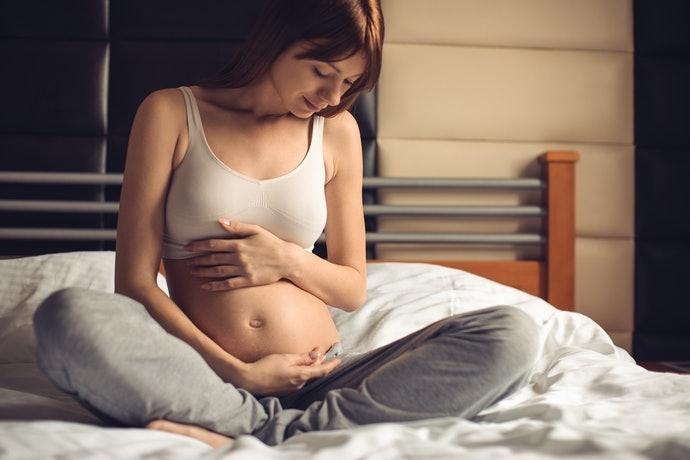 CREAM WAJAH YANG AMAN UNTUK IBU HAMIL DAN MENYUSUI 1 CREAM WAJAH YANG AMAN UNTUK IBU HAMIL DAN MENYUSUI